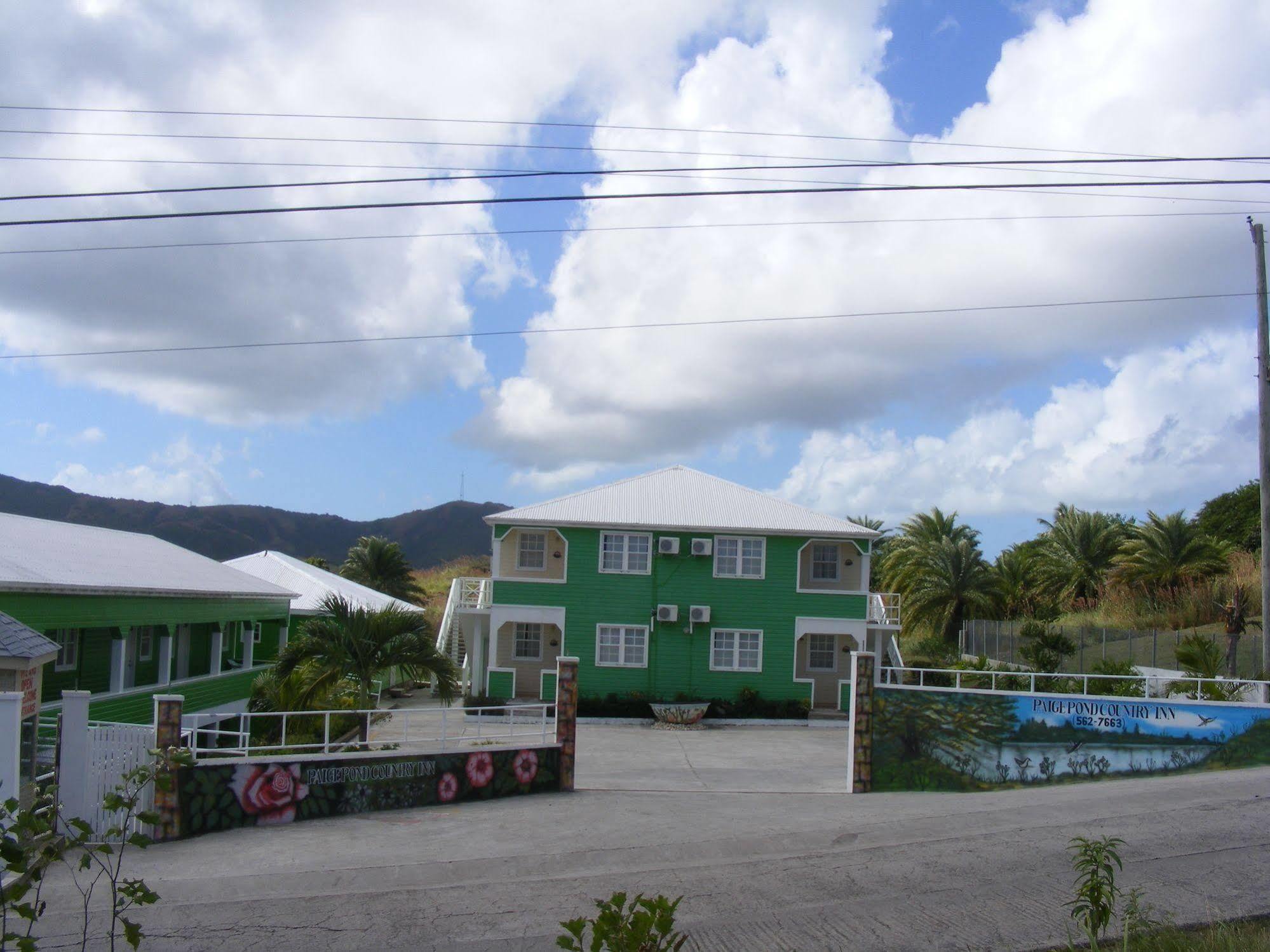 Paige Pond Country Inn St. John's ภายนอก รูปภาพ